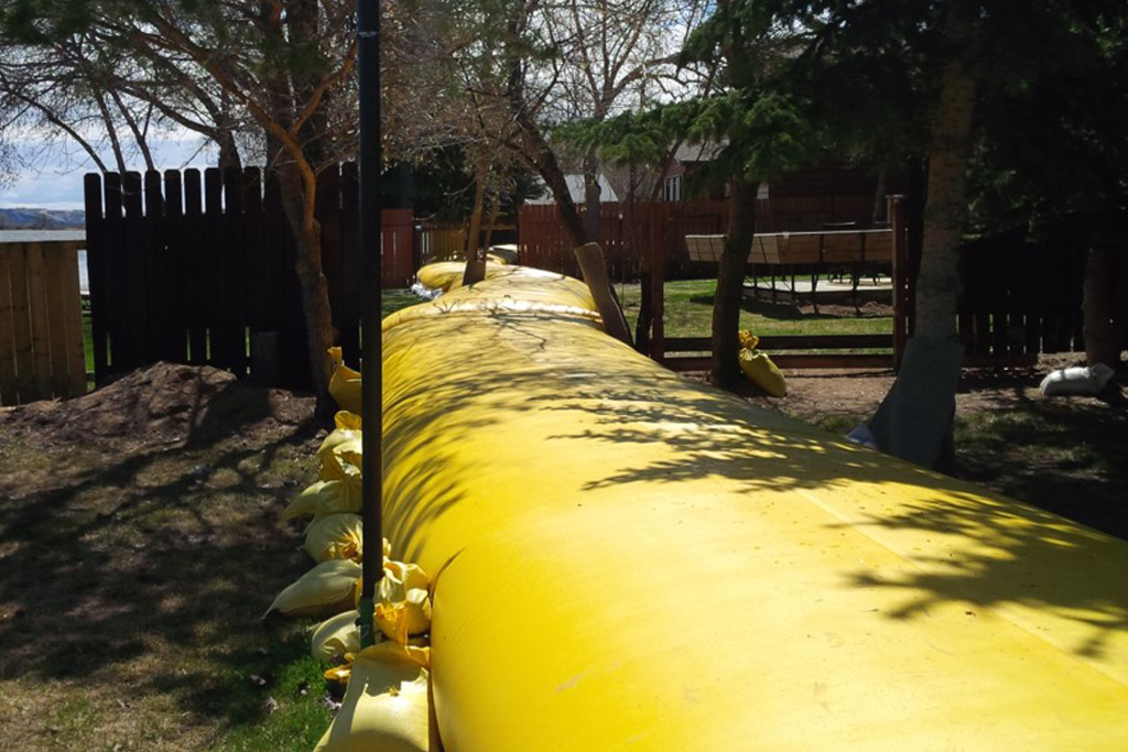 temporary sausage dam_IMAGE